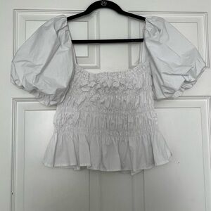 ASTR The Label White Puff Sleeve Ruched Top